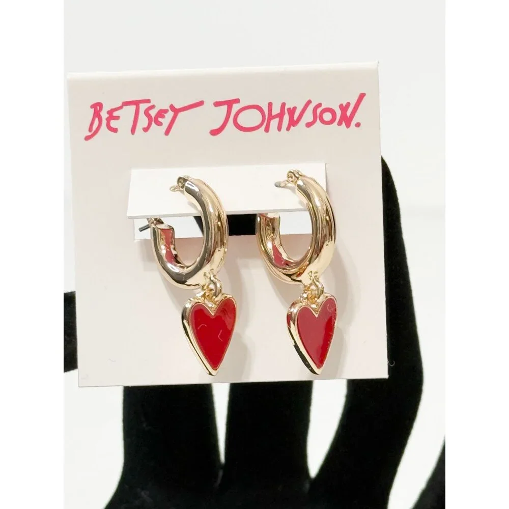 Betsey Johnson NWOB Heart Huggie Drop Earrings